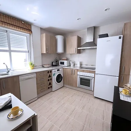 Lebre Centro Apartment
